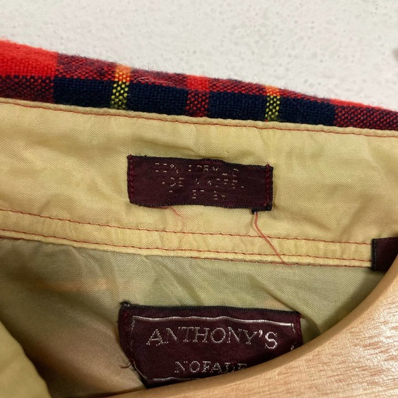 Vintage 70s Red Flannel Plaid Shirt // Size XL - Picture 6 of 6